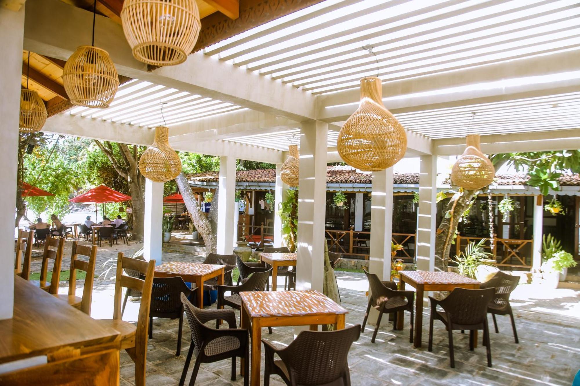 Hotel Surf Sea Breeze Mirissa Exterior foto