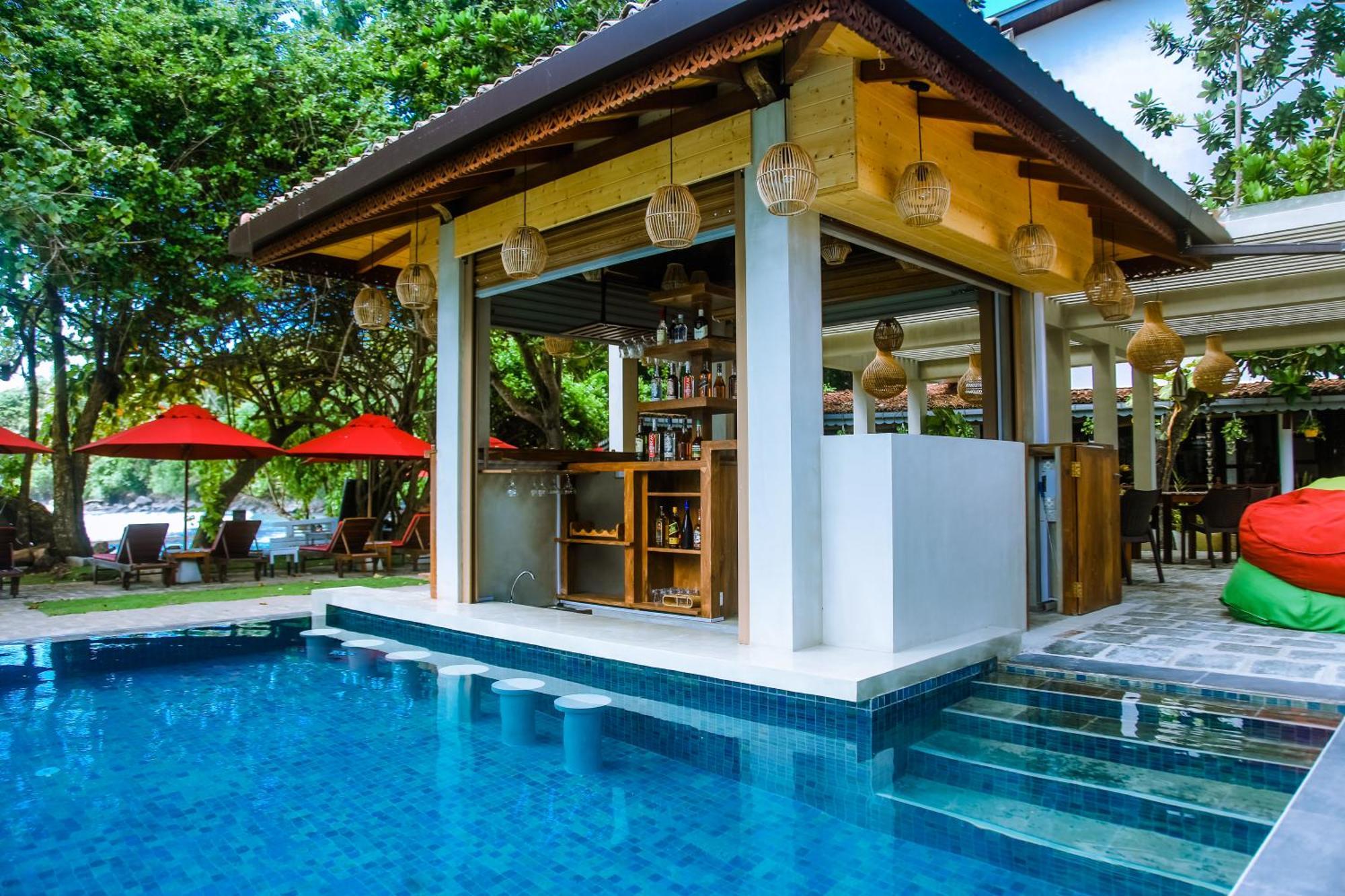 Hotel Surf Sea Breeze Mirissa Exterior foto